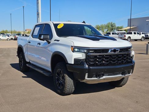 Certified 2025 Chevrolet Silverado 1500 ZR2 w/ Technology Package AWD/4WD image 7