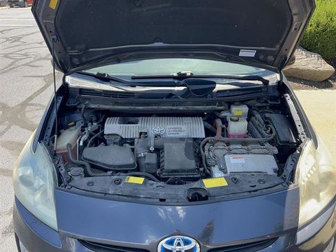 Used 2011 Toyota Prius One image 10