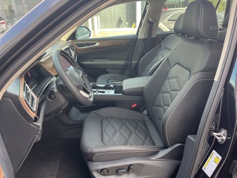 New 2026 Volkswagen Atlas SE FWD image 26