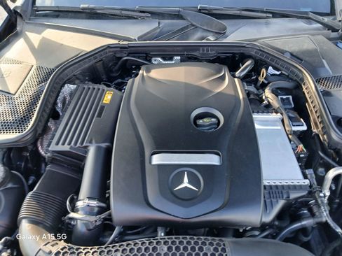 Used 2018 Mercedes-Benz C 300 Sedan w/ Premium Package image 23