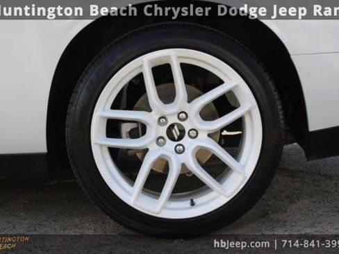 Used 2021 Dodge Challenger GT image 6