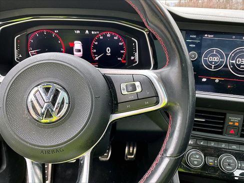 Used 2021 Volkswagen Jetta GLI Autobahn image 17