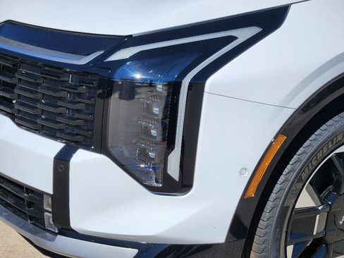 New 2026 Kia Sportage SX image 6