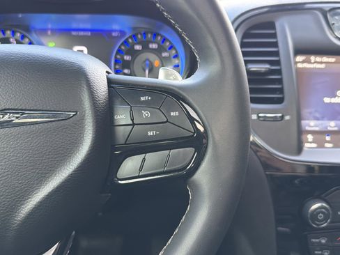 Used 2023 Chrysler 300 S image 12
