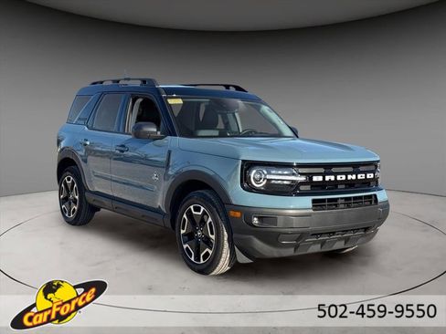 Used 2023 Ford Bronco Sport Outer Banks w/ Tech Package image 14