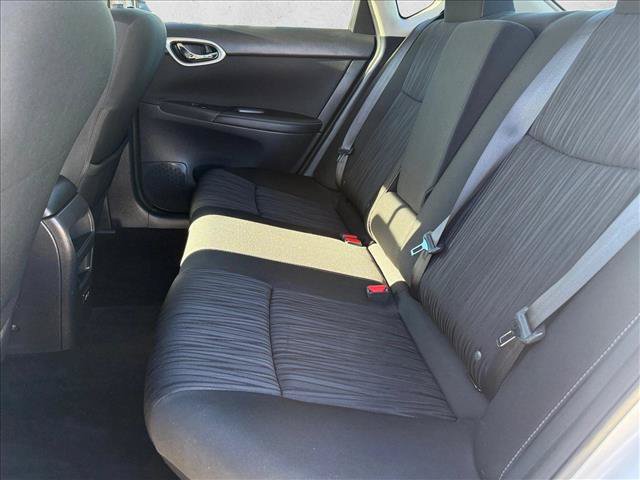Used 2019 Nissan Sentra SV FWD image 6