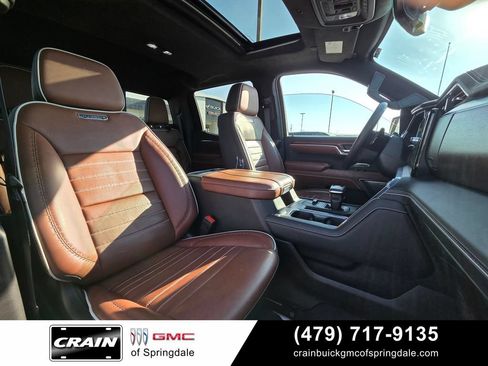 Used 2024 GMC Sierra 1500 Denali Ultimate AWD/4WD image 29