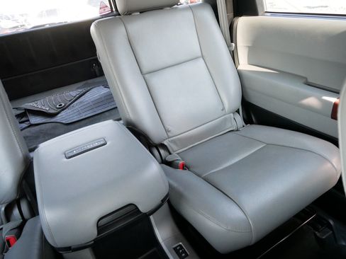 Used 2012 Toyota Sequoia Platinum AWD/4WD image 14