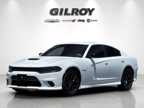 Used 2022 Dodge Charger R/T w/ Blacktop Package RWD image 8