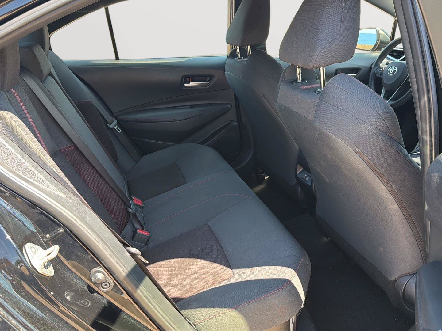 Used 2025 Toyota Corolla SE FWD image 12