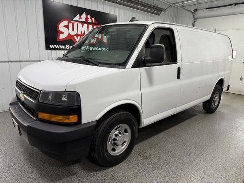 Used 2019 Chevrolet Express 2500 image 1