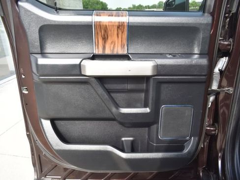 Used 2019 Ford F150 Lariat AWD/4WD image 40