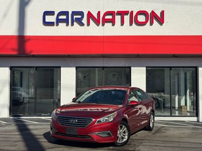 Used 2015 Hyundai Sonata SE w/ Option Group 09