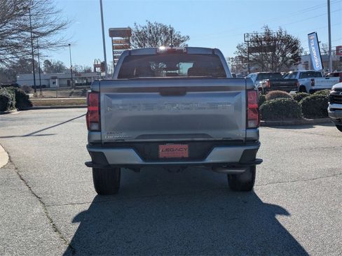 Used 2023 Chevrolet Colorado LT image 7