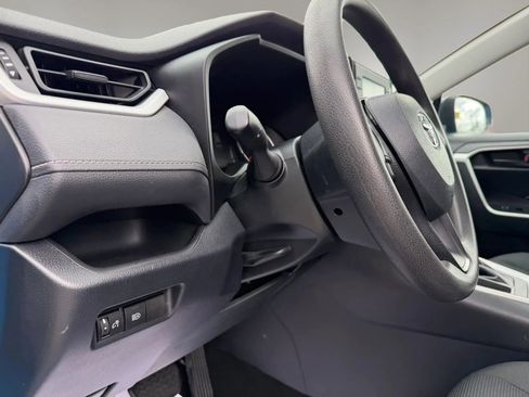 Used 2020 Toyota RAV4 LE w/ Carpet Mat Package FWD image 18