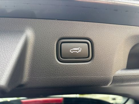 Used 2024 Hyundai Palisade Limited FWD image 40