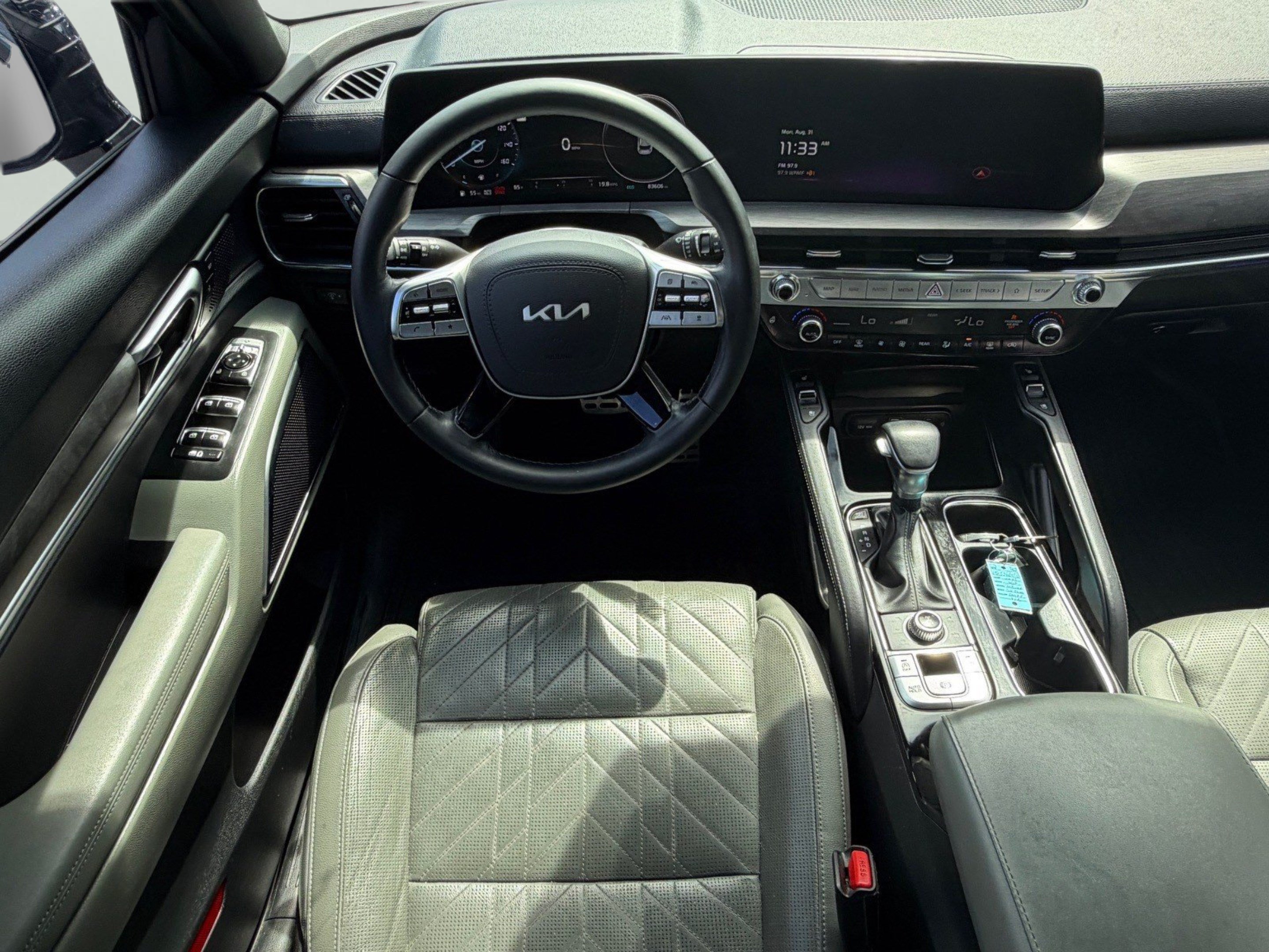 Used 2023 Kia Telluride SX X-Line AWD/4WD image 19