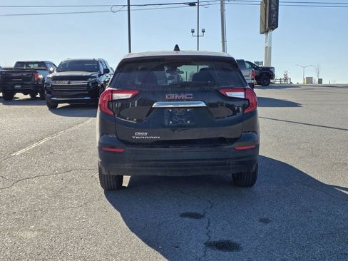 Used 2024 GMC Terrain SLE image 6