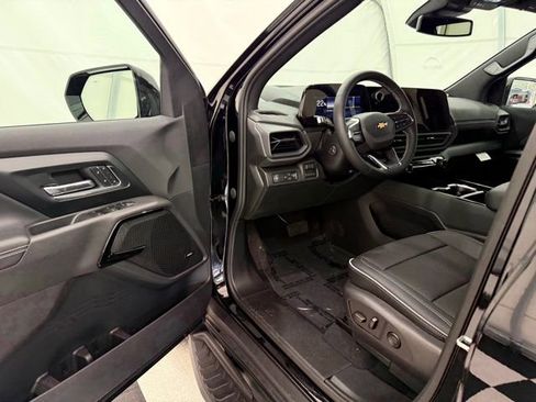 New 2026 Chevrolet Silverado EV LT w/ Plus Package image 34