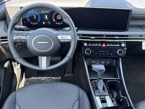 New 2026 Hyundai Tucson XRT image 16