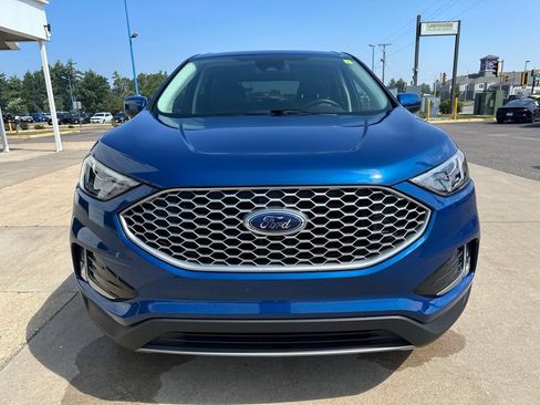 Used 2024 Ford Edge SEL w/ Convenience Package AWD/4WD image 2