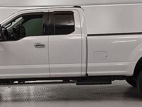 Certified 2022 Ford F350 XLT w/ XLT Premium Package AWD/4WD image 5