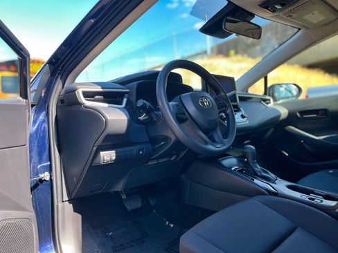 Used 2025 Toyota Corolla LE FWD image 22