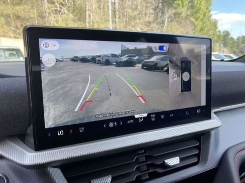 Certified 2025 Ford Explorer ST-Line w/ Premium Package image 30