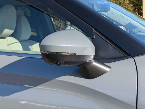 New 2026 Mitsubishi Outlander SEL image 11