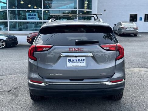 Used 2019 GMC Terrain SLT w/ Infotainment Package II FWD image 4
