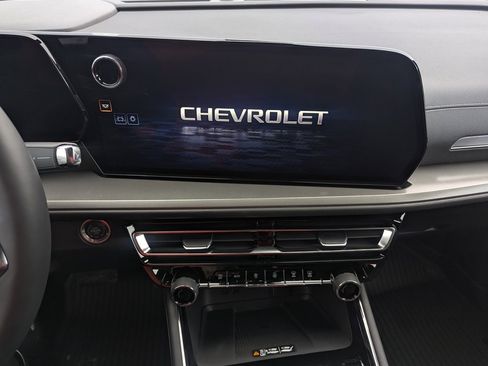 New 2026 Chevrolet Traverse LT w/ Driver Confidence Package image 22