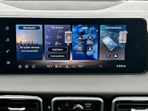 New 2026 Nissan Sentra SR w/ SR Premium Package FWD image 12