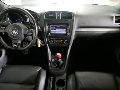 Used 2013 Volkswagen Golf R 4-Door AWD/4WD image 10