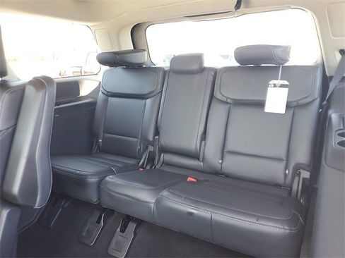 New 2026 Ford Expedition Platinum w/ Driver's Package image 11