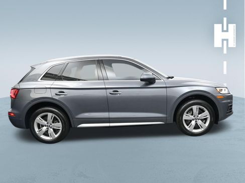 Used 2018 Audi Q5 2.0T Premium Plus w/ Premium Plus Package AWD/4WD image 3
