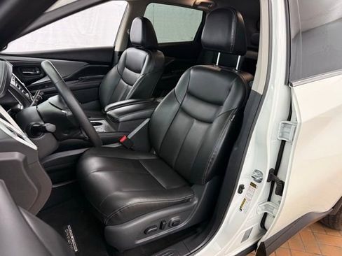 Used 2023 Nissan Murano SV w/ SV Midnight Edition Package AWD/4WD image 11