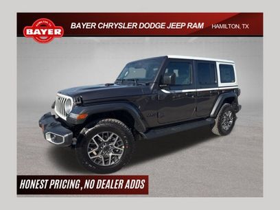 New 2026 Jeep Wrangler Unlimited Sahara w/ Whitecap Package