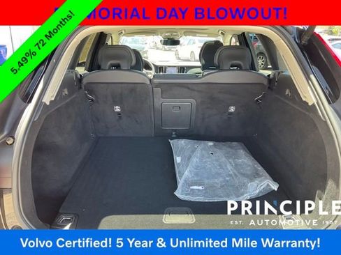 Certified 2023 Volvo XC60 B5 Plus FWD image 27