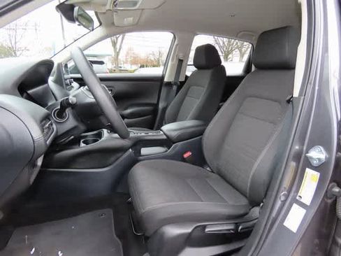 Certified 2023 Honda HR-V LX image 11