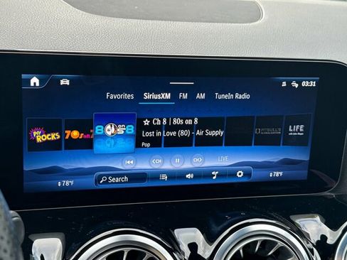 Used 2025 Mercedes-Benz GLA 250 4MATIC image 24