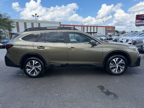 Used 2020 Subaru Outback Limited XT w/ Popular Package #2 AWD/4WD image 4