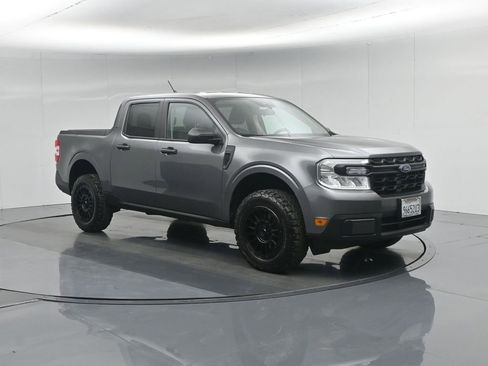 Used 2023 Ford Maverick XL image 6