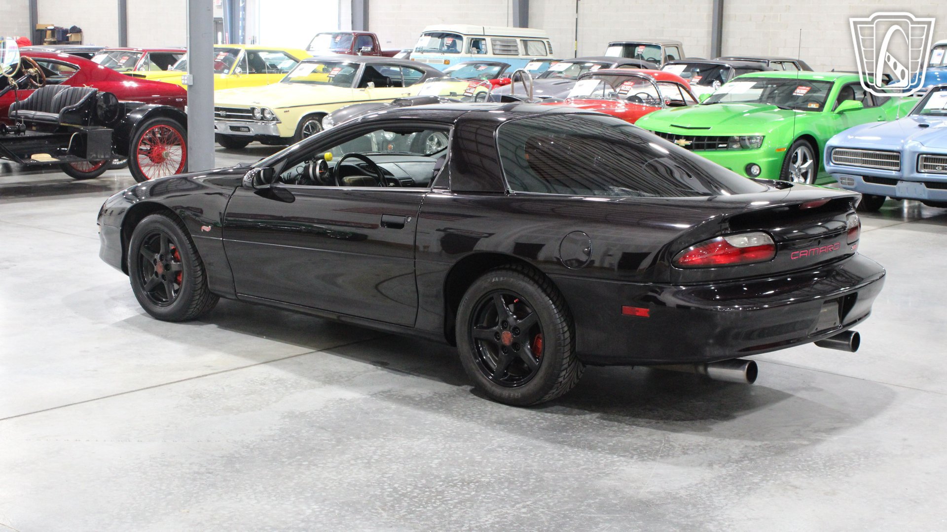 Used 1995 Chevrolet Camaro Z28 RWD image 14