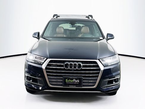 Used 2017 Audi Q7 3.0T Prestige AWD/4WD image 2