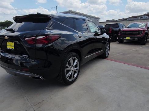 Used 2021 Chevrolet Blazer Premier w/ Driver Confidence II Package AWD/4WD image 8