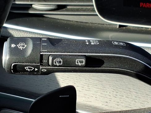 Used 2023 Mercedes-Benz GLS 580 4MATIC image 24