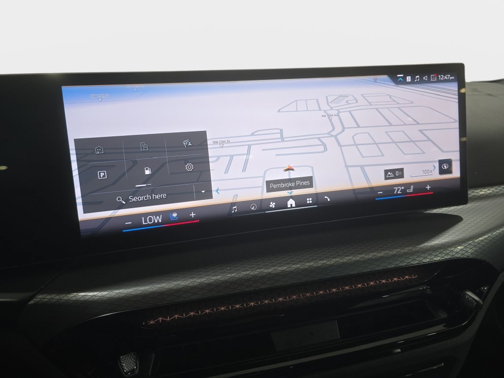 Used 2026 BMW 430i Convertible RWD image 18
