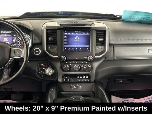 Used 2021 RAM 1500 Laramie w/ Sport Appearance Package AWD/4WD image 33