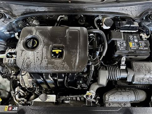 Used 2023 Kia Forte GT-Line image 9