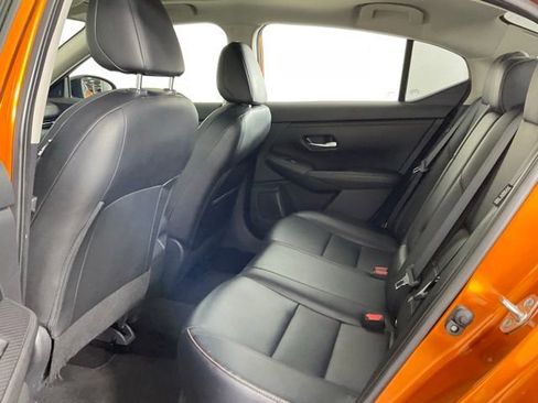 Used 2023 Nissan Sentra SR w/ SR Premium Package image 14